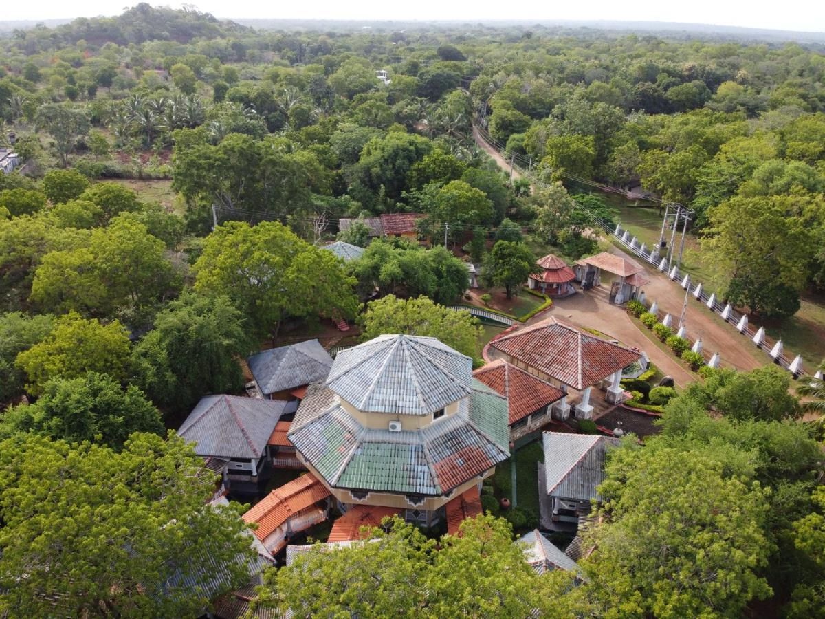 Kodigahawewa Forest Resort Tissamaharama Exterior foto