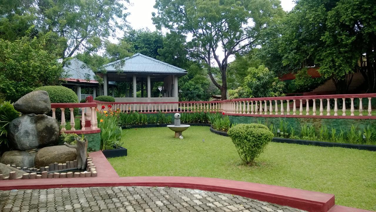 Kodigahawewa Forest Resort Tissamaharama Exterior foto