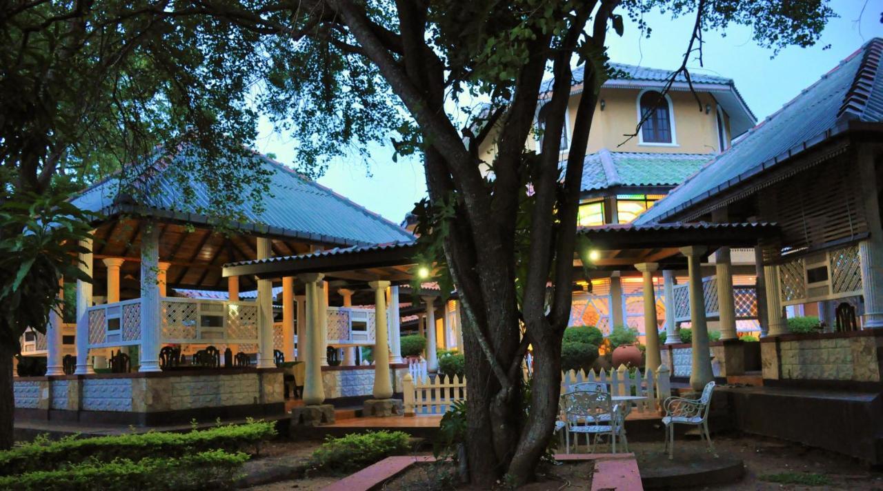 Kodigahawewa Forest Resort Tissamaharama Exterior foto